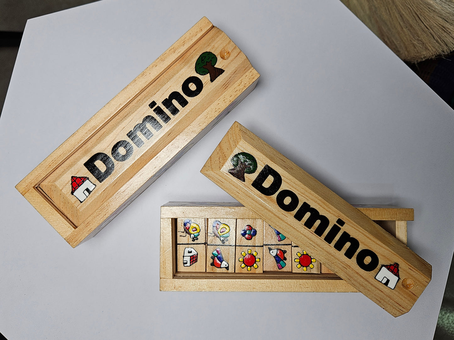 Juego de Dominó de Madera