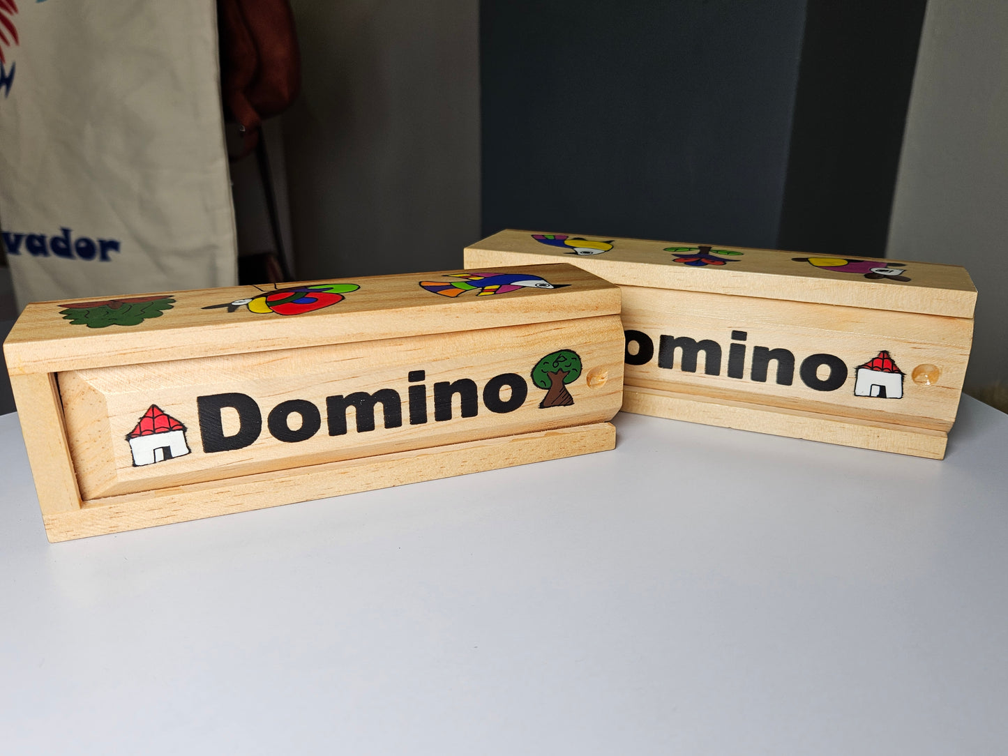 Juego de Dominó de Madera