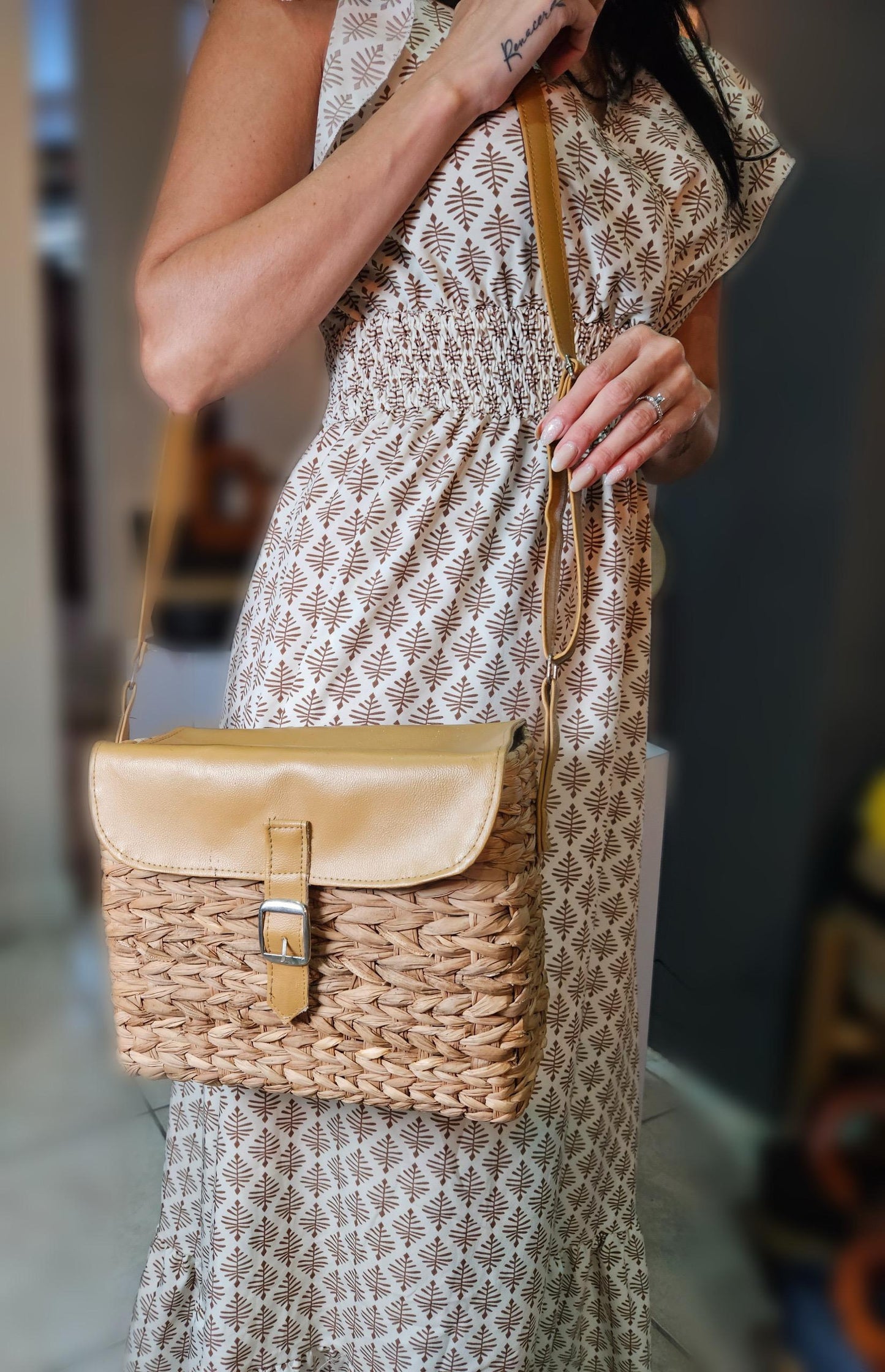 Carteras de mimbre tipo sobre