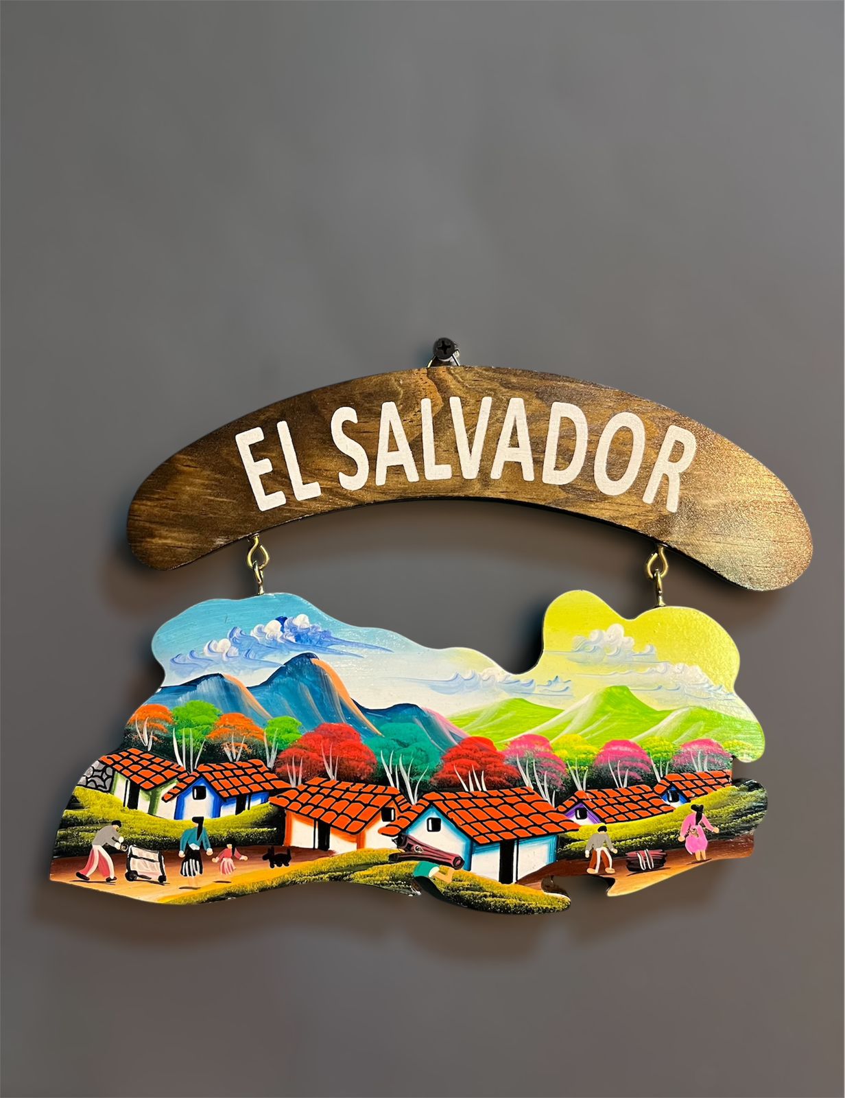 Mapa de madera colgante con paisaje