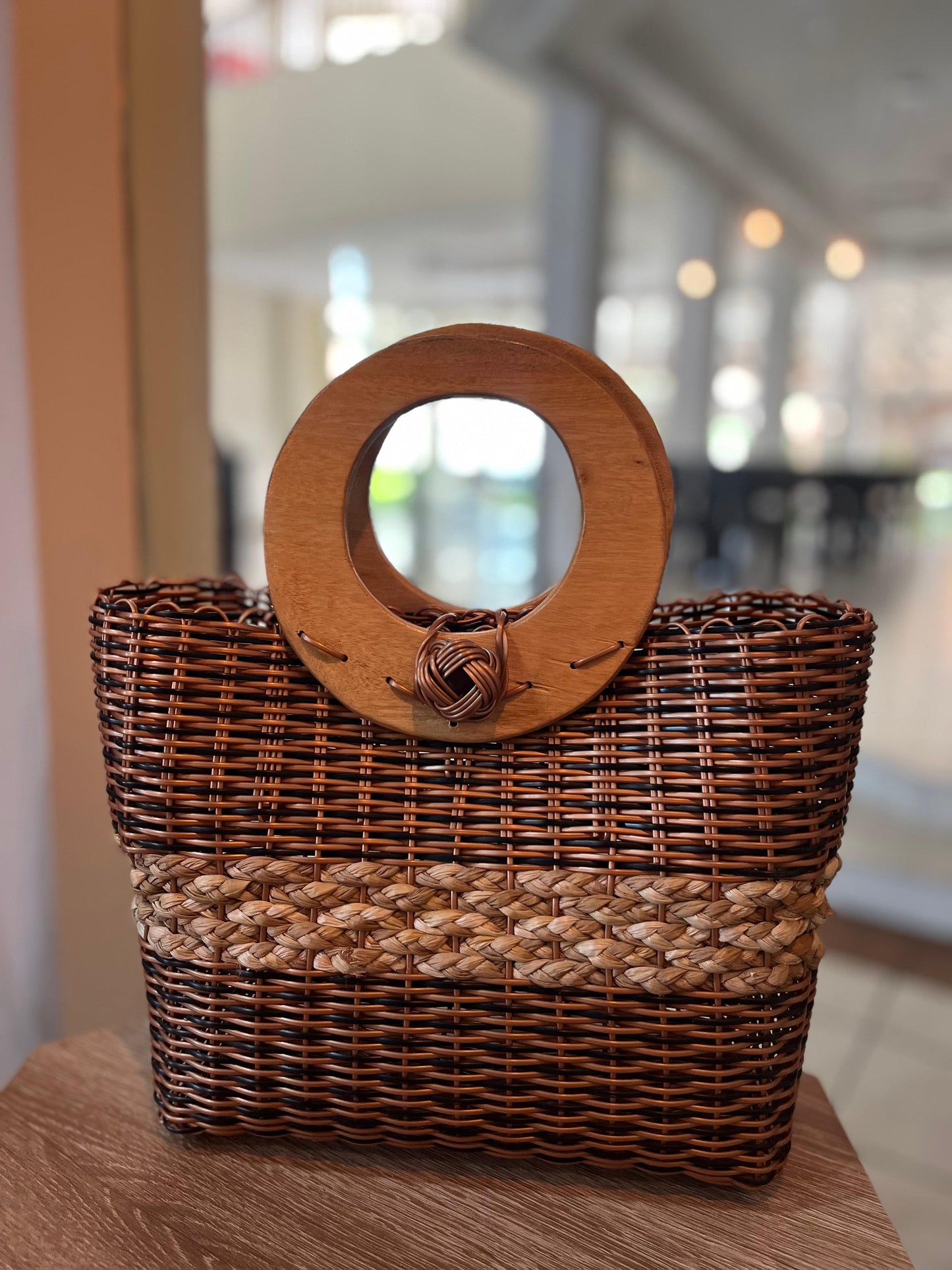 Cartera Artesanal Mediana Aro de Madera
