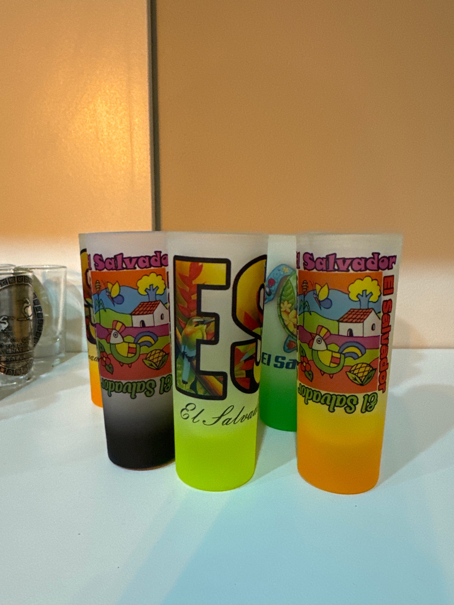 Vaso tequilero de distintos diseños