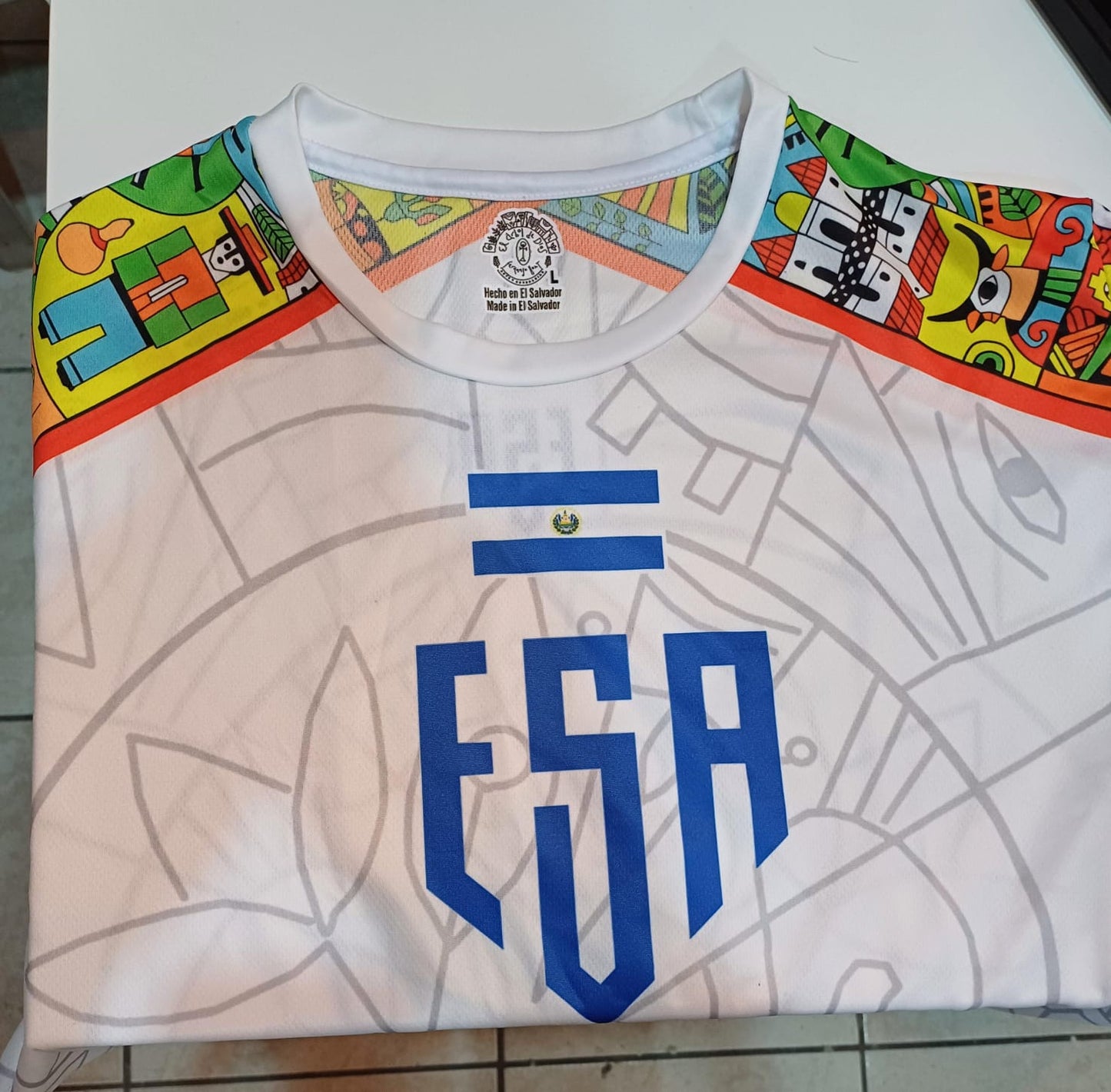 Camisa Deportiva Blanca