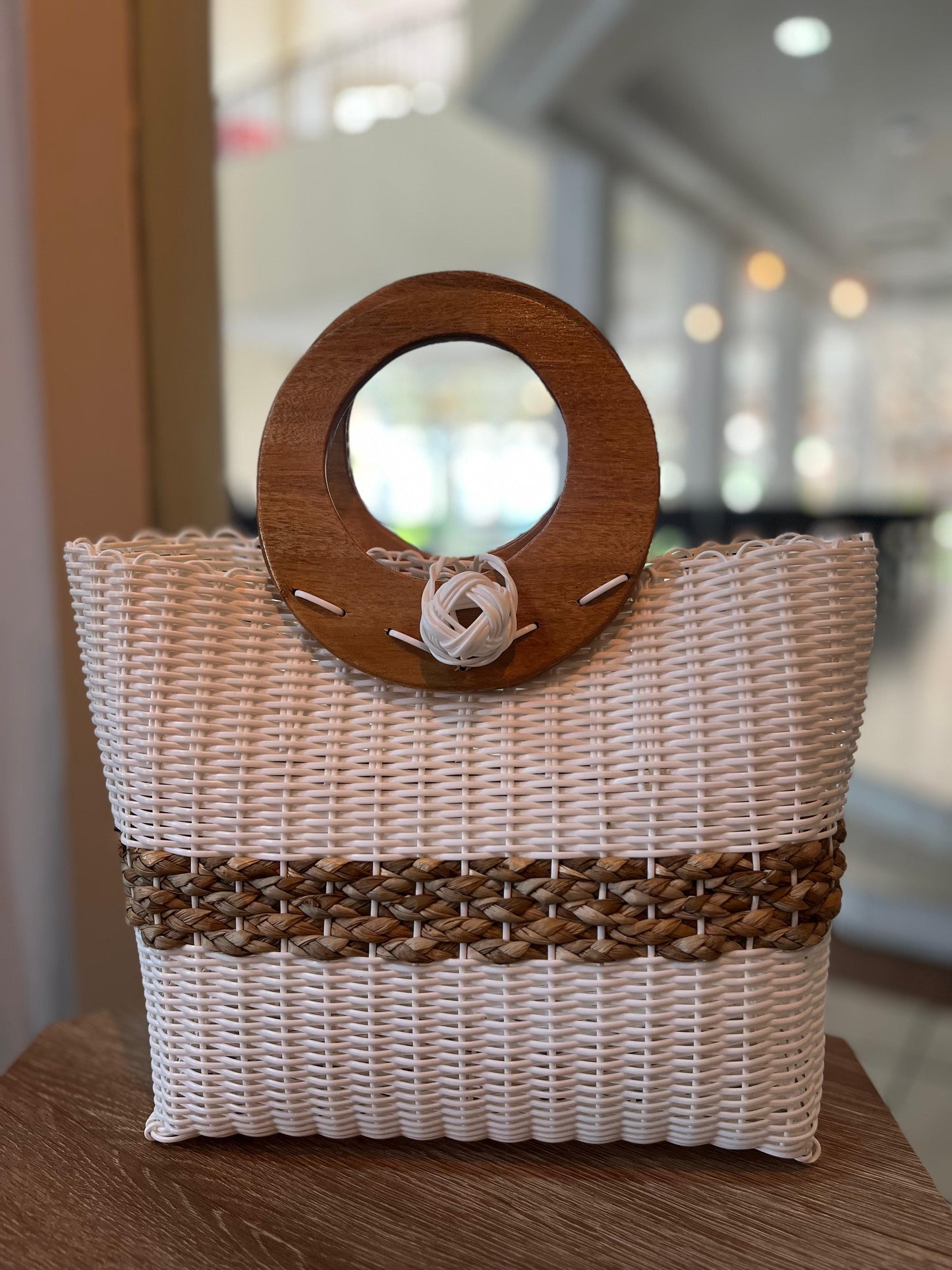 Cartera Artesanal Mediana Aro de Madera